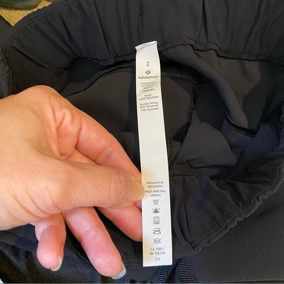 LULULEMON Women Black Casual Drawstring Pants Size 2 - Picture 9 of 9